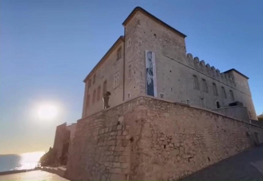 Vue Et Remparts. Entre Vieille Et Plages Apartamento *